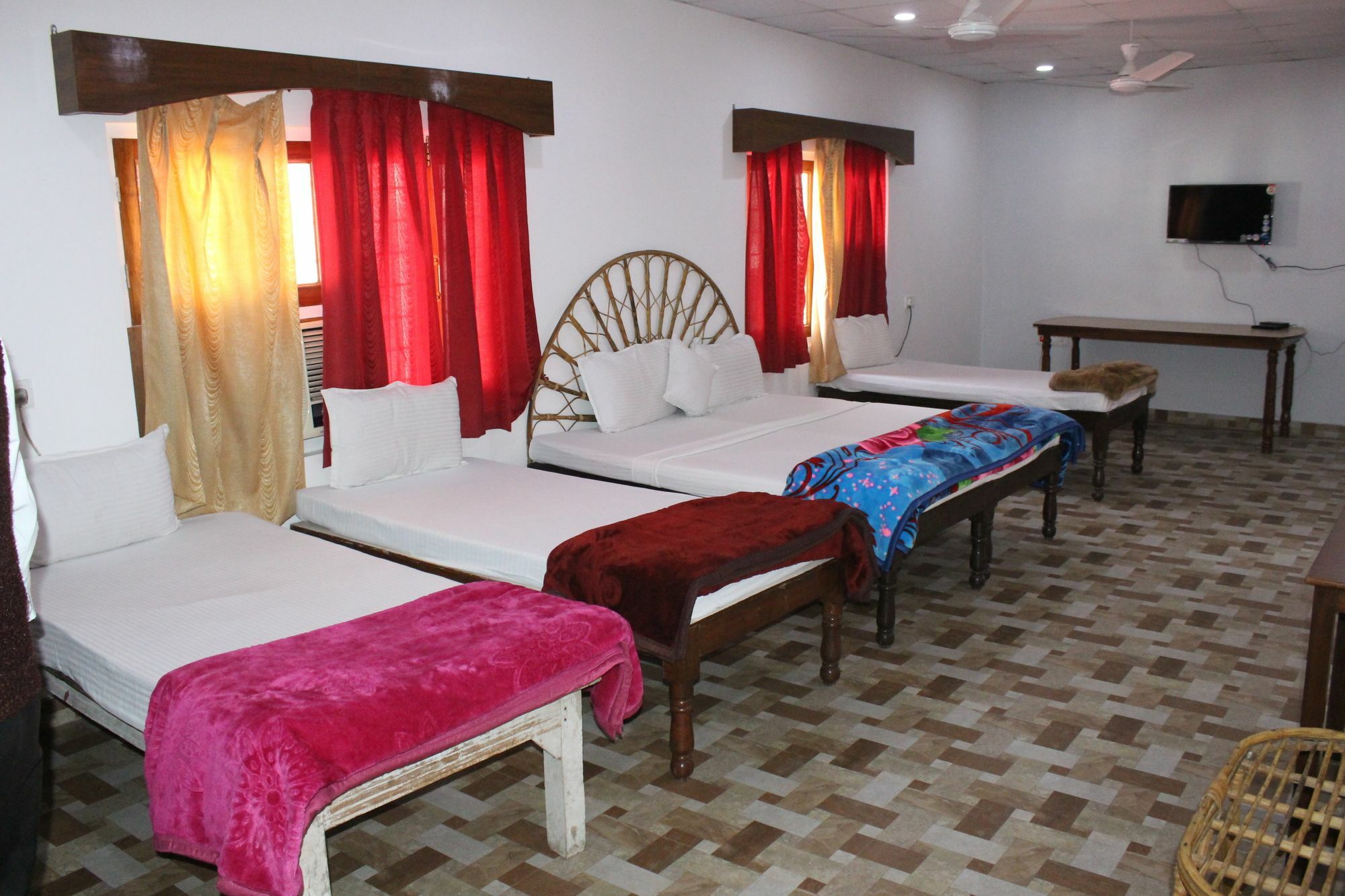 Kunjpur Guest House Allāhābād Junction المظهر الخارجي الصورة